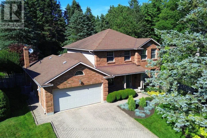 275 WOODLAND DRIVE, Hamilton (Ancaster), Ontario L9G3Z9