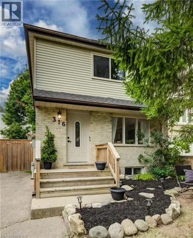 316 RISTAU Place, Kitchener, Ontario N2E3B2
