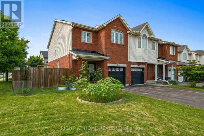 100 LOKOYA STREET, Ottawa, Ontario K2S0J3