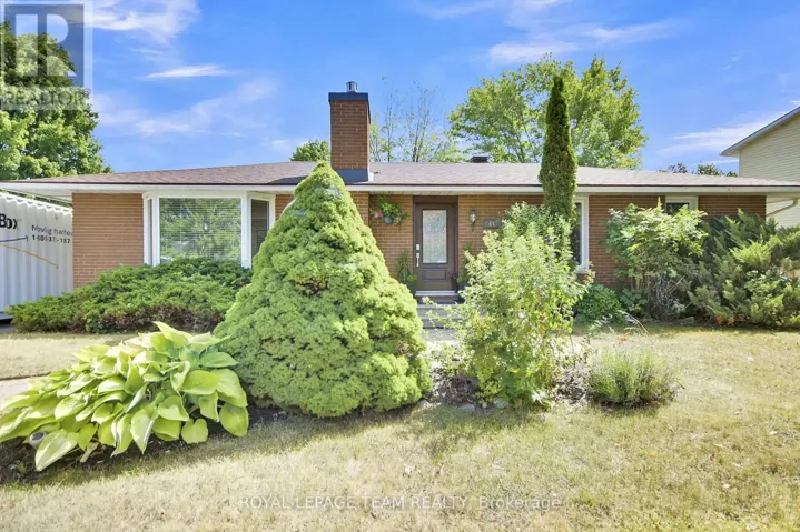 64 OWLSHEAD ROAD, Ottawa, Ontario K0A3P0