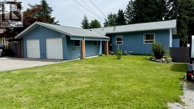 2409 11TH Avenue, Castlegar, British Columbia V1N3B1