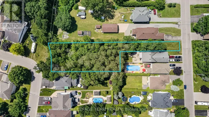 6882C EDGAR BRAULT STREET, Ottawa, Ontario K1C1L7