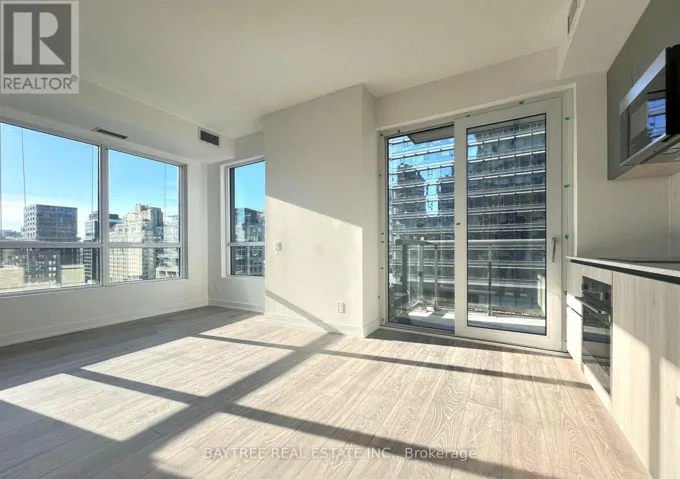 1025 - 108 PETER STREET, Toronto (Waterfront Communities), Ontario M5V0W2