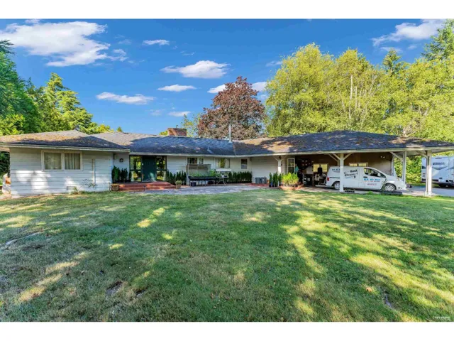 18224 32 AVENUE, Surrey, British Columbia V3Z1C6