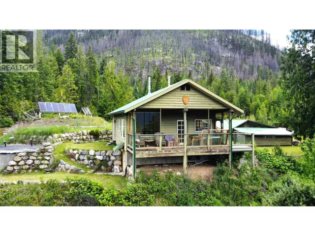 9155 Highway 6, Silverton, British Columbia V0G1S0