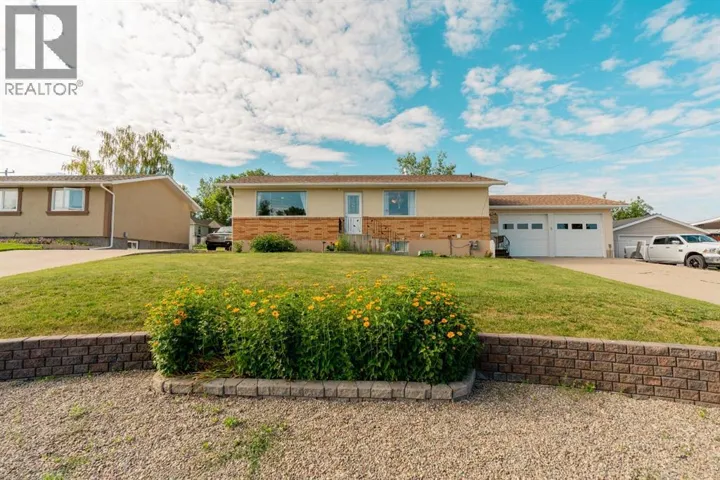 70 8 Avenue E, Cardston, Alberta T0K0K0