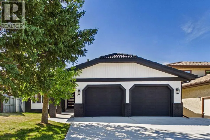 16 Edcath Mews NW, Calgary, Alberta T3A3S7
