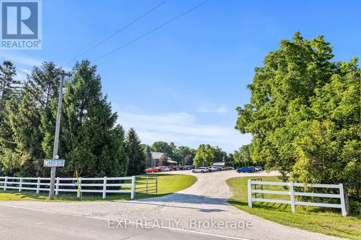 4331 EGREMONT ROAD, Plympton-Wyoming (Plympton Wyoming), Ontario N0N1E0
