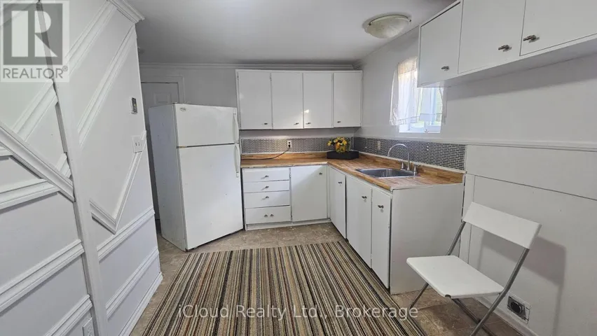 241 JOHN STREET, Orillia, Ontario L3V3H8