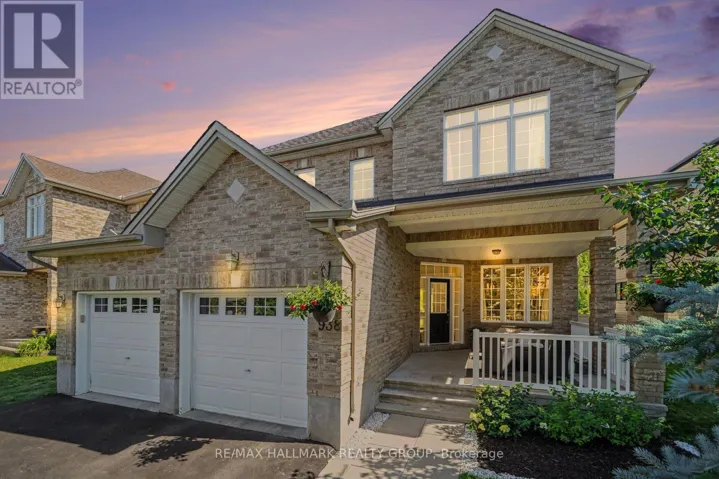 938 WILDCARROT CRESCENT, Ottawa, Ontario K1V2M6