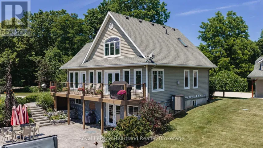 80938 FALLS RESERVE LINE, Ashfield-Colborne-Wawanosh (Colborne), Ontario N7A3Y1