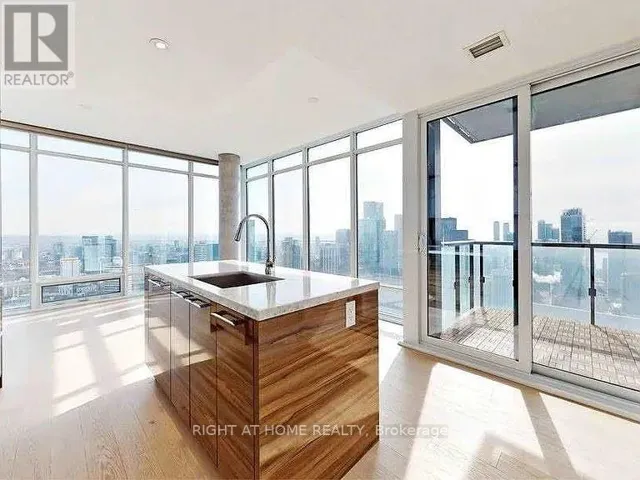 4607 - 488 UNIVERSITY AVENUE, Toronto (Kensington-Chinatown), Ontario M5G0C1
