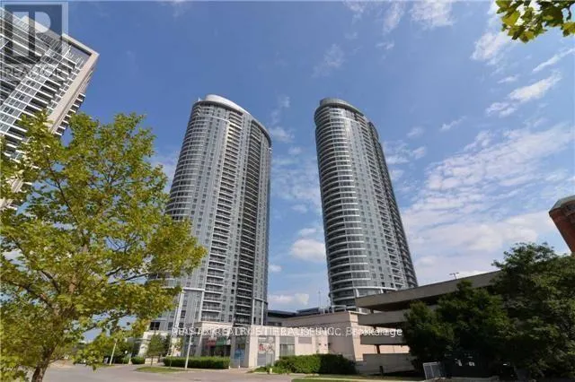 3722 - 135 VILLAGE GREEN SQUARE, Toronto (Agincourt South-Malvern West), Ontario M1S0G4