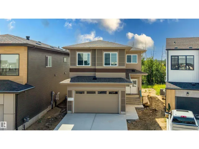 3235 5 AV SW, Edmonton, Alberta T6X3C9