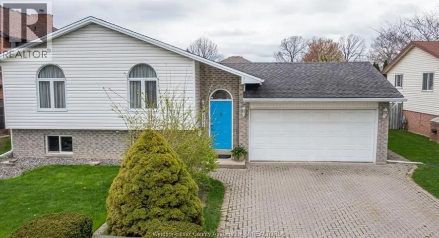 2595 CALIFORNIA, Windsor, Ontario N9E4L6