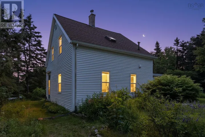 6864 St Margarets Bay Road, Head Of St. Margarets Bay, Nova Scotia B3Z1X9