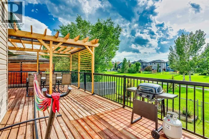 1925 Luxstone Park SW, Airdrie, Alberta T4B3B5
