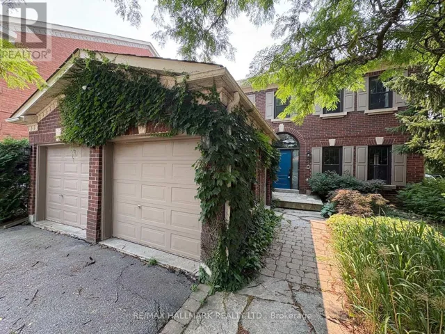 34 THEOBALDS CIRCLE, Richmond Hill (Mill Pond), Ontario L4C9C6