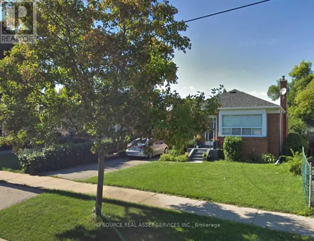 MAIN FLOOR - 126 SILVERHILL DRIVE, Toronto (Islington-City Centre West), Ontario M9B3W7