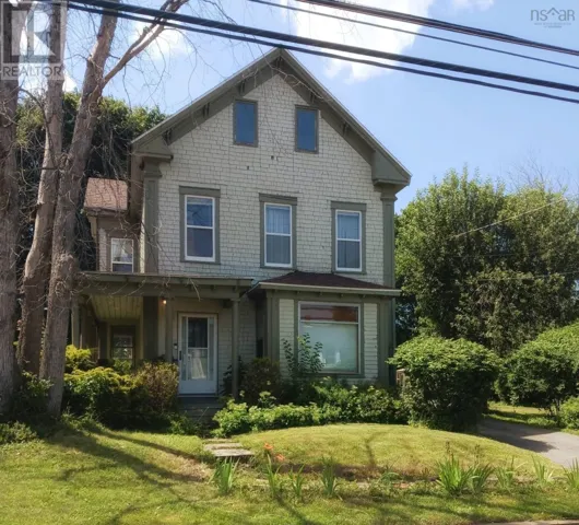 130 MacKay Street, Stellarton, Nova Scotia B0K1S0