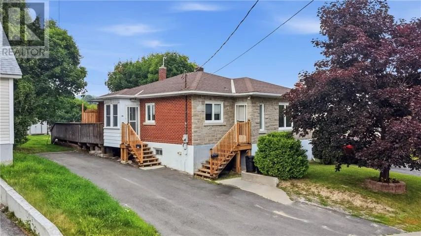 255 Fenton Avenue, Sudbury, Ontario P3C3E3