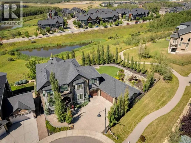 25 Aspenshire Close SW, Calgary, Alberta T3H0R2