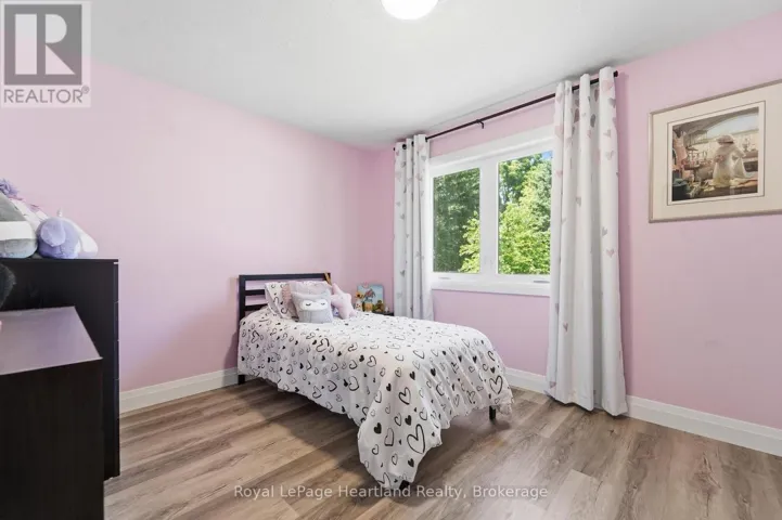 780