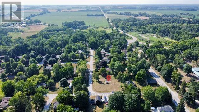 4 PARK CRESCENT, Middlesex Centre (Poplar Hill), Ontario N0M2A0