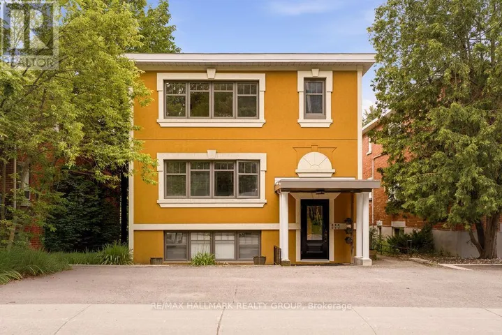 1 - 34 LAVERGNE STREET, Ottawa, Ontario K1L5G3