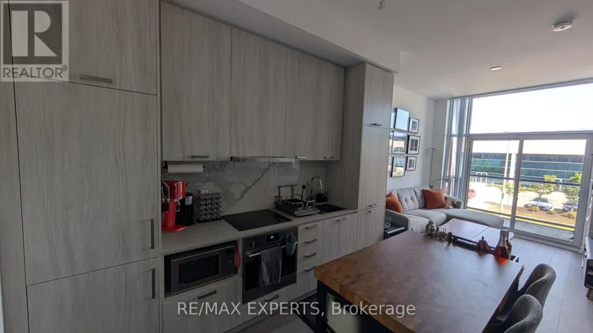 216 - 38 HONEYCRISP CRESCENT, Vaughan (Vaughan Corporate Centre), Ontario L4K0M8