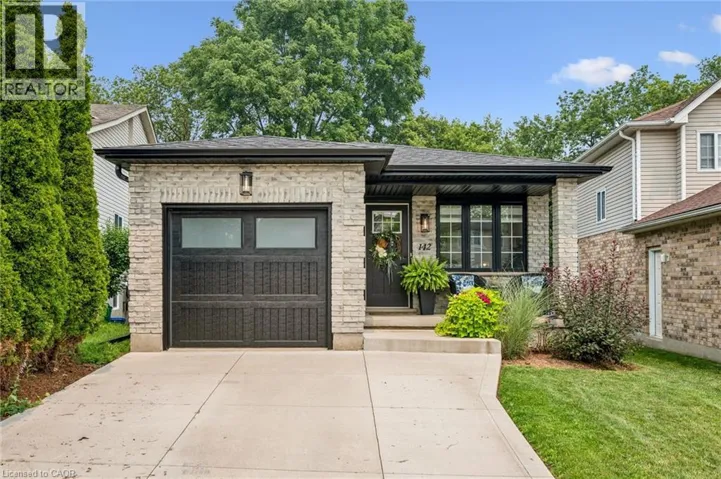 142 MARL MEADOW Drive, Kitchener, Ontario N2R1L3