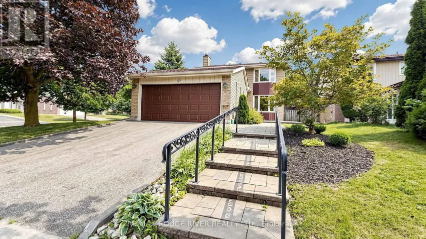 103 AMBERCROFT BOULEVARD, Toronto (Steeles), Ontario M1W2Z6