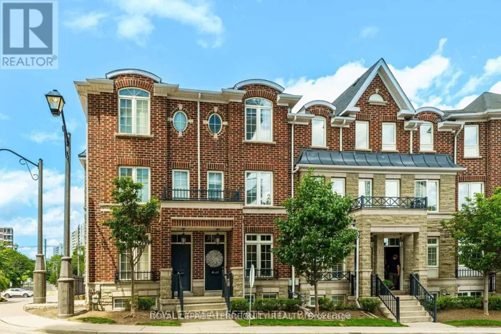 TH2 - 101 THE QUEENSWAY, Toronto (High Park-Swansea), Ontario M6S5B4