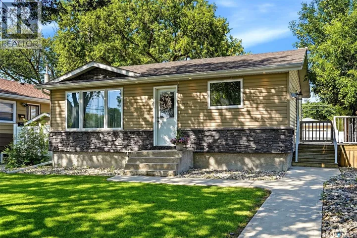 870 Royal STREET, Regina, Saskatchewan S4T4Z4