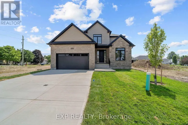 253 JOHN STREET, Warwick (Watford), Ontario N0M2S0