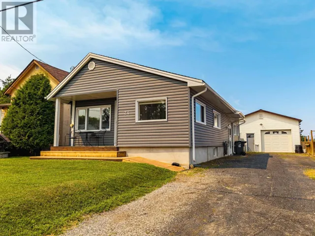 74 MELVIN AVE, THUNDER BAY, Ontario P7A7C4