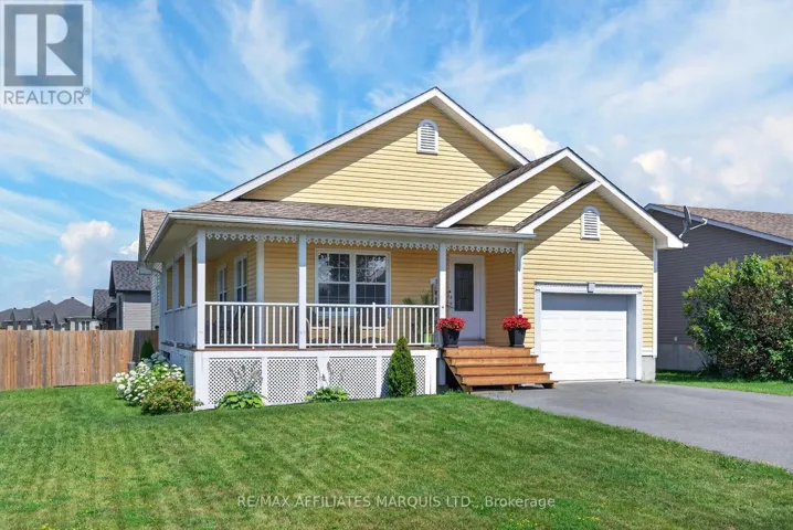 30 CHERRY STREET, South Stormont, Ontario K0C1P0