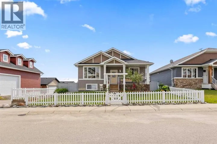 317 McLeod Crescent, Diamond Valley, Alberta T0L2A0
