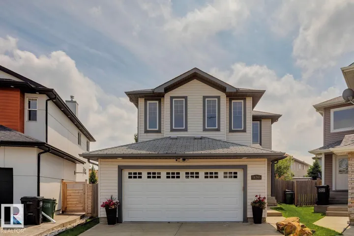 16765 119 ST NW, Edmonton, Alberta T5X6K4