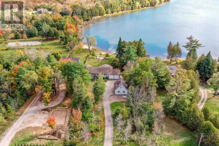 3371 LAKE ST. GEORGE BOULEVARD, Severn, Ontario L0K2B0