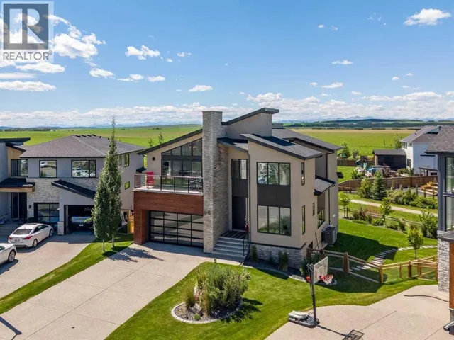90 Juneberry Heights, Rural Rocky View County, Alberta T3Z0E6