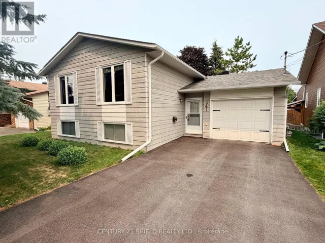 241 SARAH STREET, Carleton Place, Ontario K7C4C4
