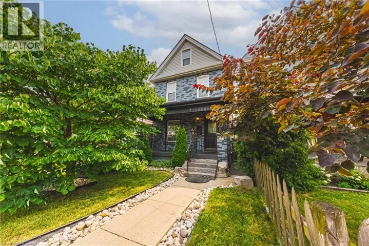218 GROSVENOR Avenue N, Hamilton, Ontario L8L7S9