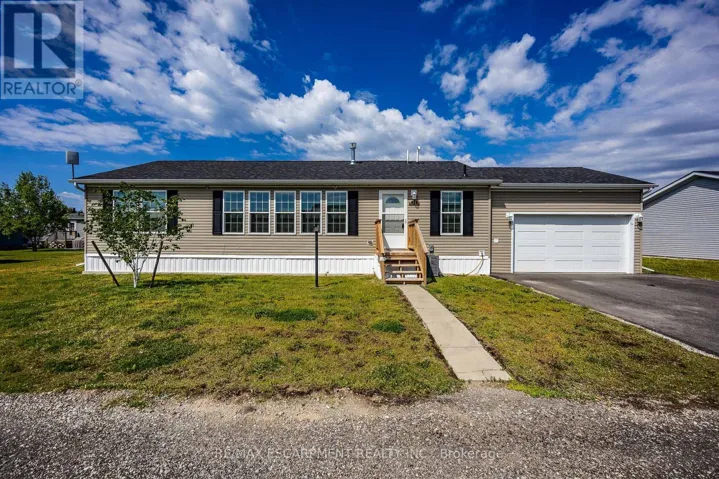 11 HICKORY HOLLOW, Haldimand, Ontario N0A1P0