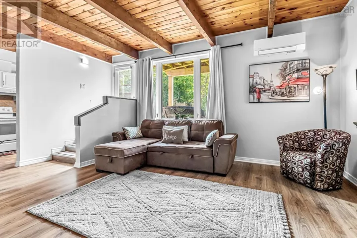 105 203 Ross Street, Halifax, Nova Scotia B3M3Z2