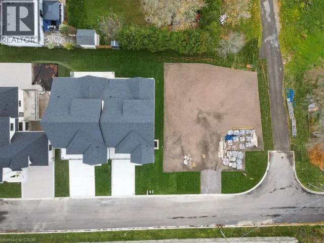 422-424 ROBINSON Street N, Grimsby, Ontario L3M3C8