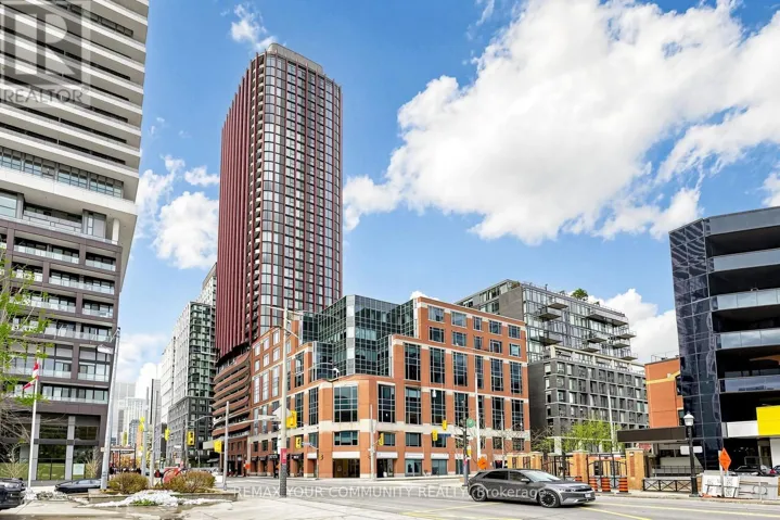 PH05 - 180 FRONT STREET E, Toronto (Moss Park), Ontario M5A0A9