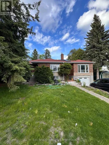 10 ARTHUR AVENUE, Peterborough (Otonabee Ward 1), Ontario K9J5X5