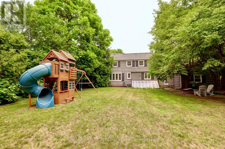 406 CHRISTINA DRIVE, Oakville (SW Southwest), Ontario L6K1H6