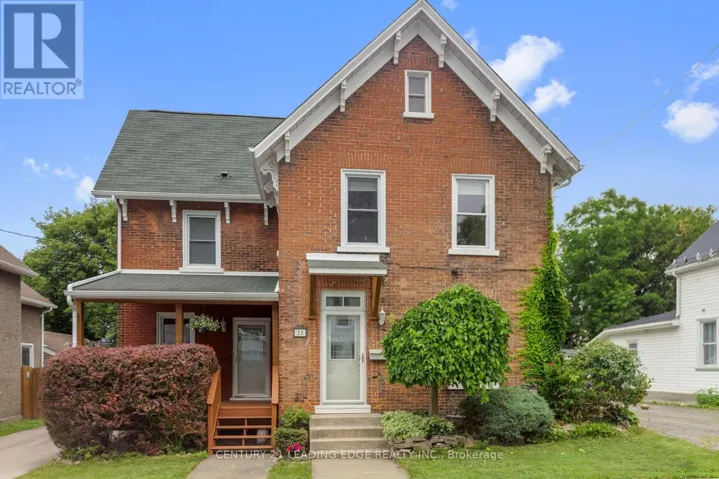 21 GEORGINA STREET, Brockville, Ontario K6V2B6